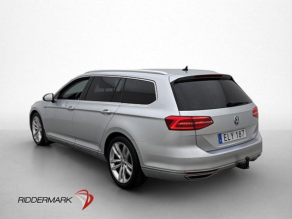 Volkswagen Passat 5 of 30