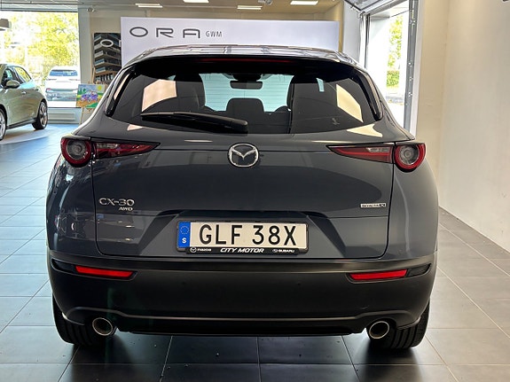 Mazda CX-30 4 of 7