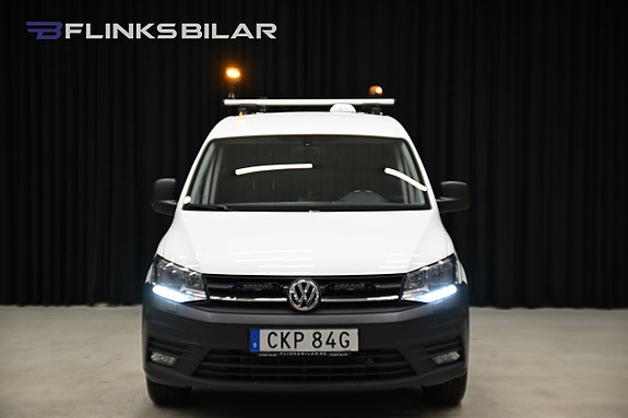 Volkswagen Caddy Maxi 17 of 30