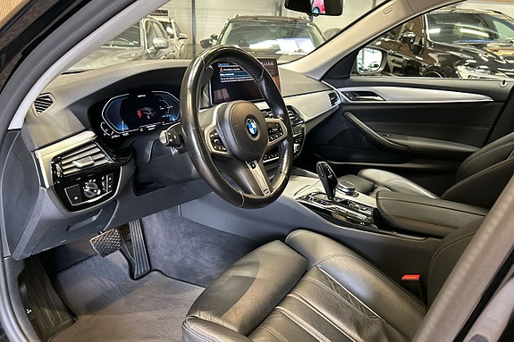 BMW 530e 6 of 12