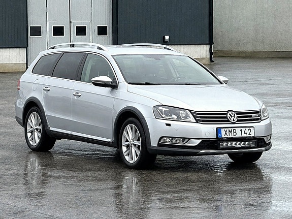 Volkswagen Passat Alltrack 4 of 10