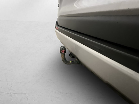 Toyota RAV4 9 of 30
