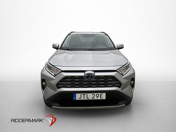 Toyota RAV4 2 of 30