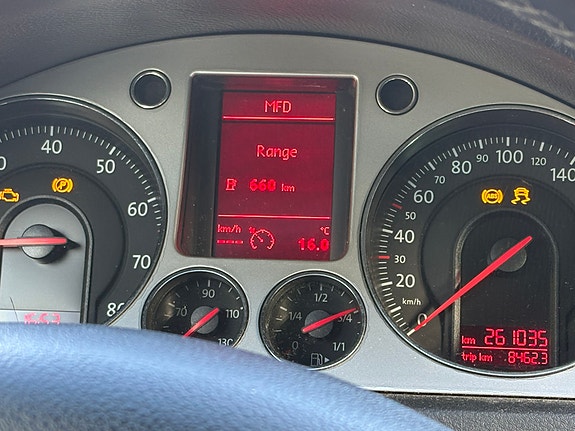 Volkswagen Passat 7 of 7