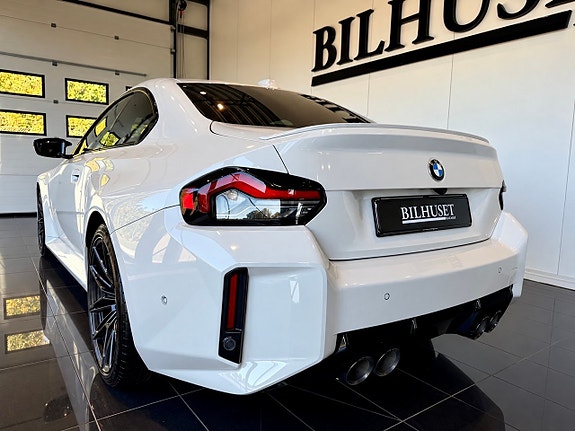 BMW M2 6 of 12