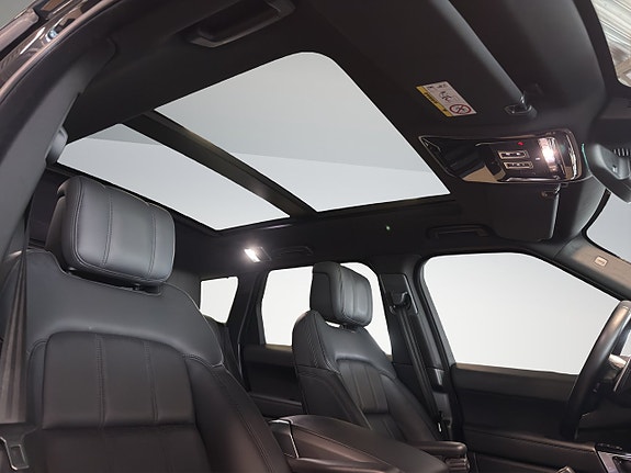 Land Rover Range Rover Sport 18 of 19