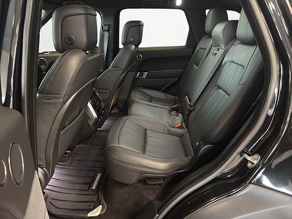 Land Rover Range Rover Sport 14 of 19
