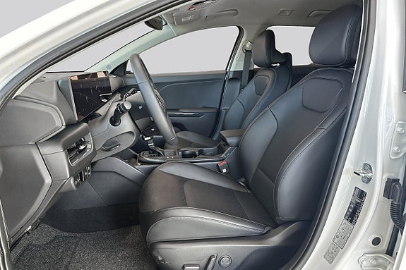 Kia K4 10 of 22