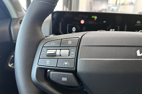 Kia K4 15 of 22