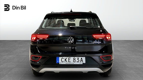 Volkswagen T-Roc 5 of 12