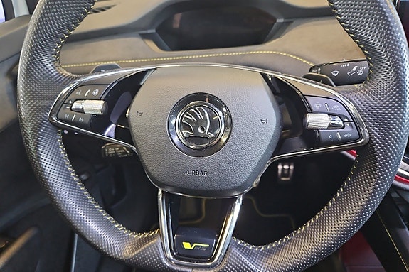Skoda Enyaq Coupe RS 9 of 13