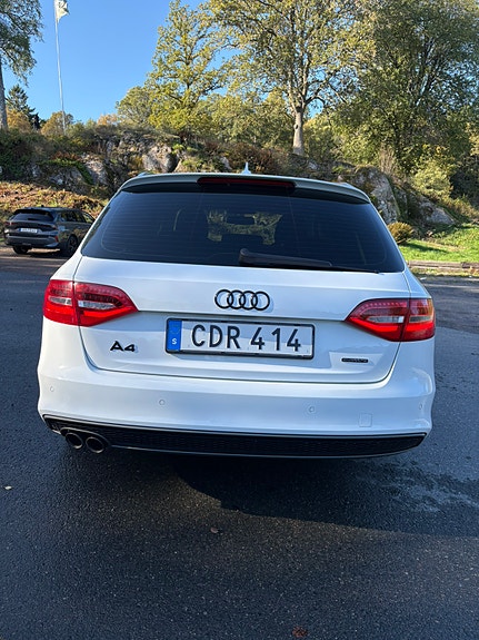 Audi A4 4 of 8