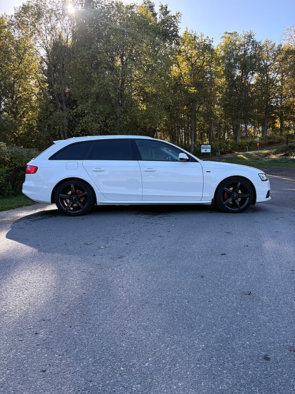 Audi A4 2 of 8