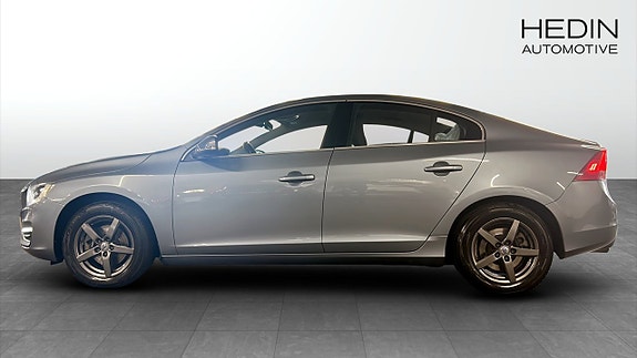 Volvo S60 6 of 8