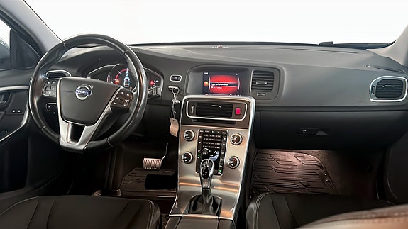 Volvo S60 4 of 8