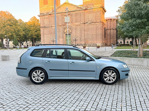 Saab 9-3 5 of 10
