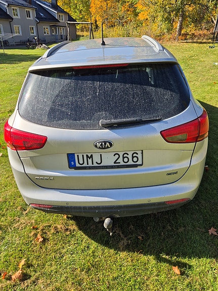Kia Ceed 3 of 7