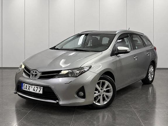 Toyota Auris 4 of 14