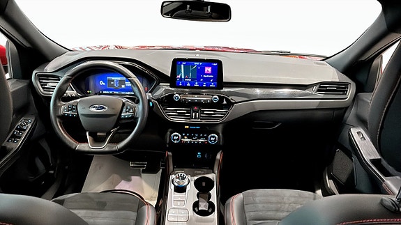 Ford Kuga 4 of 12