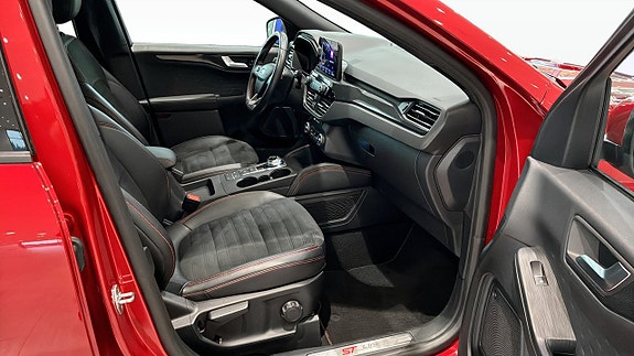 Ford Kuga 3 of 12