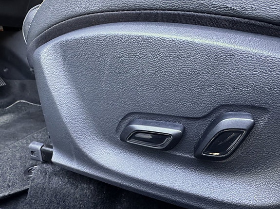 MG ZS EV 12 of 23