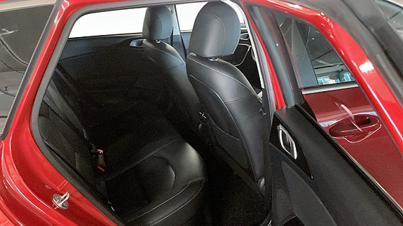 Kia Ceed 5 of 12