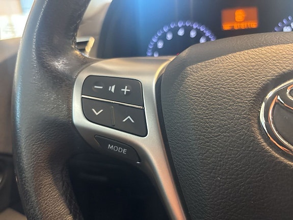 Toyota Avensis 17 of 23