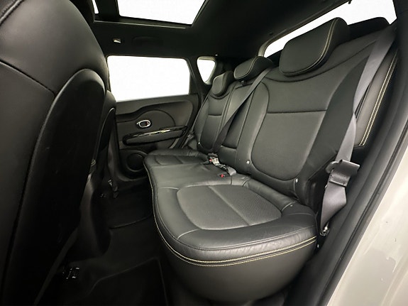 Kia Soul 23 of 28