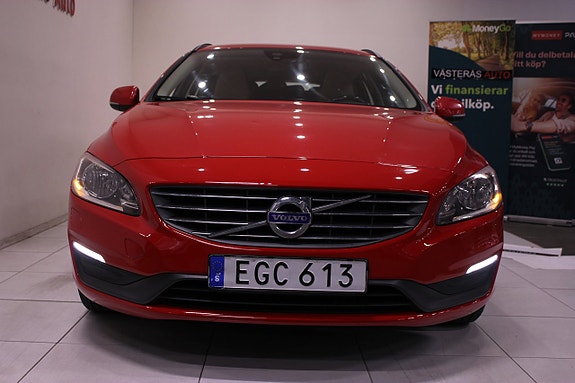 Volvo V60 9 of 27