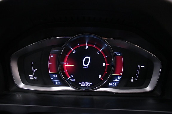 Volvo V60 22 of 27