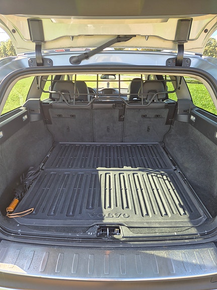 Volvo XC70 6 of 6