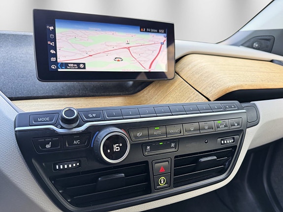 BMW i3s 19 of 30