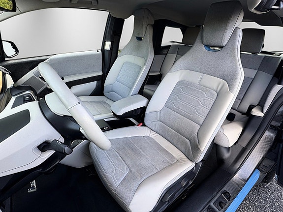 BMW i3s 14 of 30