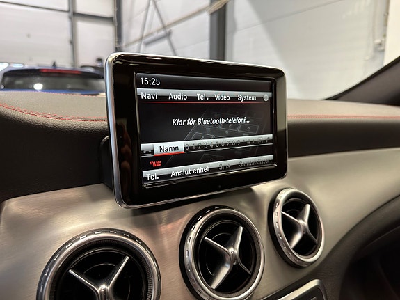 Mercedes-Benz GLA220 28 of 29