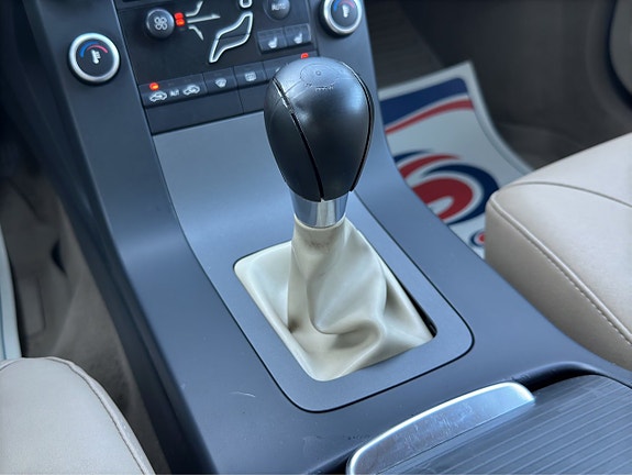 Volvo V70 18 of 23