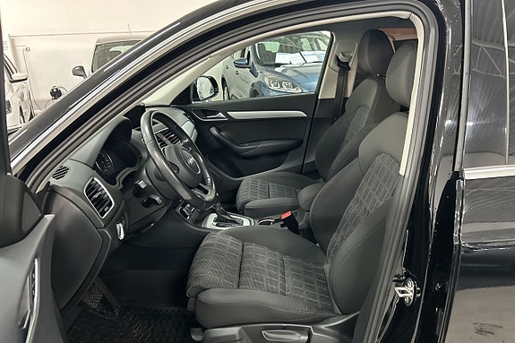 Audi Q3 11 of 25