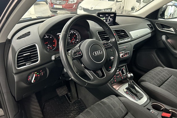 Audi Q3 23 of 25