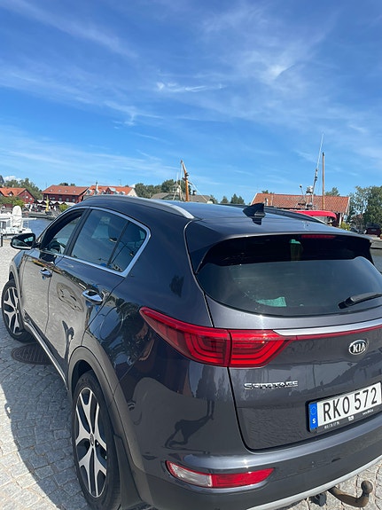 Kia Sportage 2 of 5