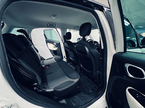 Fiat 500L 8 of 25