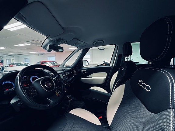 Fiat 500L 11 of 25