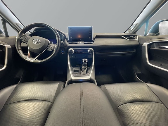 Toyota RAV4 10 of 20