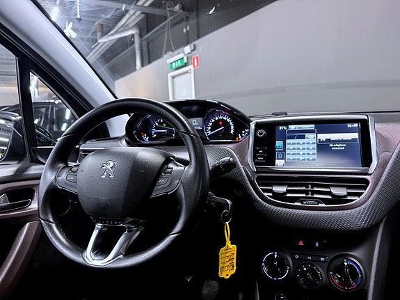 Peugeot 2008 4 of 11