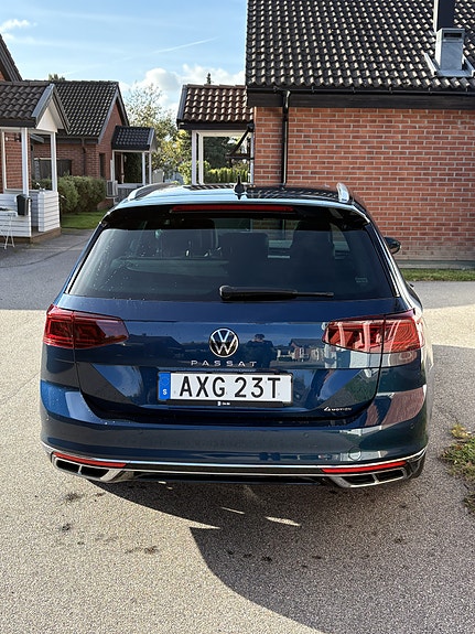 Volkswagen Passat 3 of 7