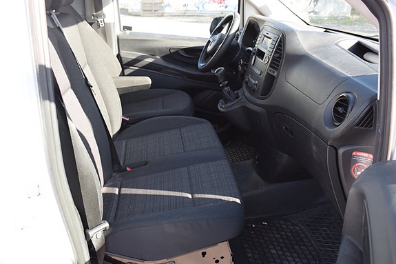 Mercedes-Benz Vito 111 8 of 15
