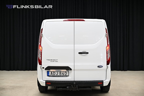 Ford Transit Custom 8 of 27