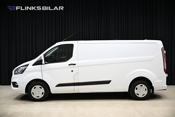 Ford Transit Custom 2 of 27