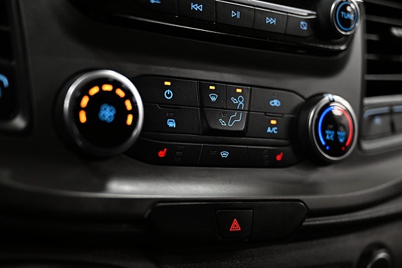 Ford Transit Custom 22 of 27