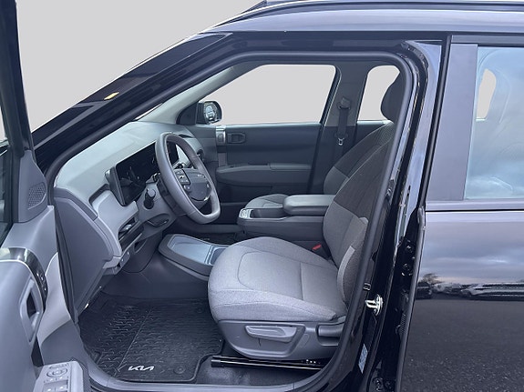 Kia EV3 10 of 17