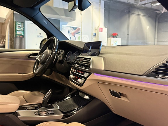 BMW X3 22 of 23