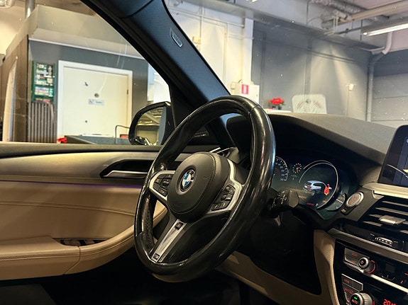 BMW X3 21 of 23